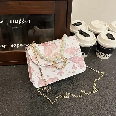 Butterfly Pearl Portable Small Square Bag 